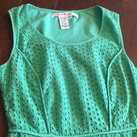 Max Studio green eyelet 100% cotton dress - Picture 2 of 2